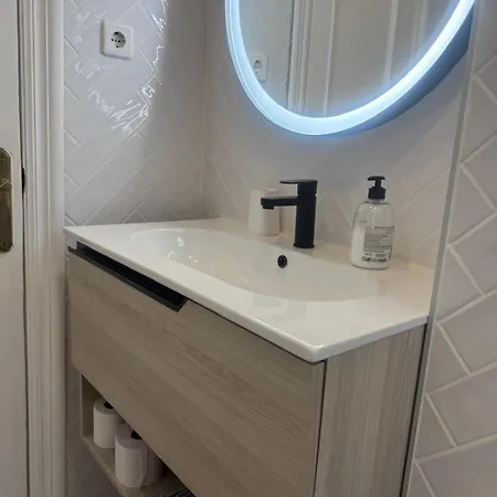 Ruim Aan Het Met 4 Slaapkamers Apartamento Torrevieja